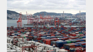 주춤한 韓 경제…생산·소비·투자 26개월 만에 ‘트리플 감소’