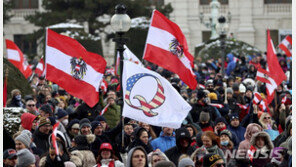 하반기 재유행 온다는데 준비는?…대비책 ‘시급’