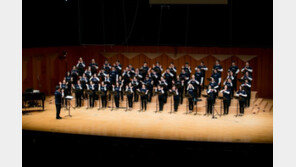 “줌으로 모여 합창 연습”…팬데믹도 못 막은 음악 열정