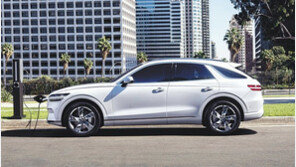 GV70 전기차, 내연차 외관에 정숙-공간감 살려