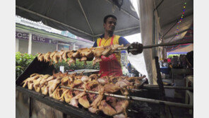 말레이시아, 닭고기 수출 금지…싱가포르 ‘비상’