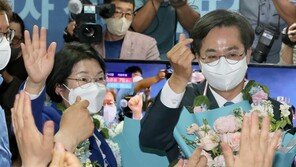 대역전극에 김동연 관련주 ‘요동’…게시판도 ‘와글와글’