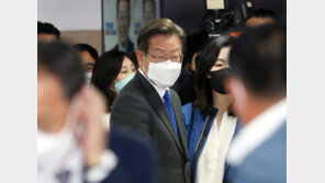 민주당 ‘당권 내전’… 친문 “이재명 全大출마 불가” 공세