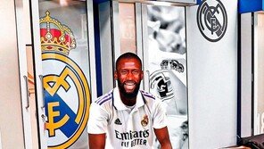 레알 마드리드, 정상급 수비수 뤼디거 첼시서 영입…4년 계약