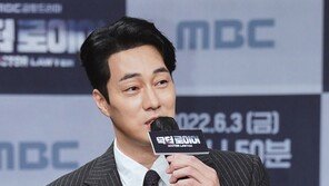 ‘닥터로이어’ 소지섭 “두 전문직 소화 어려워, 독서실 가서 공부하듯 대본 외웠다”