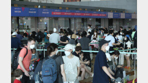 전세계 관광객, 전년比 3배 늘었다…“여행 수요 가팔라져”