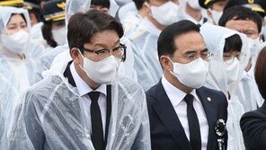 권성동 “법사위장 내놔야” 박홍근 “국회의장 즉각 선출”