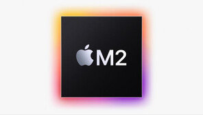 애플, 차세대 맥북용 칩 ‘M2’ 공개…“M1보다 1.2배 빨라”