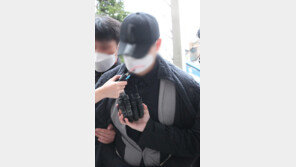 “아들 살려줄게” 내연녀에 극단적 선택하게 한 경찰 간부 구속