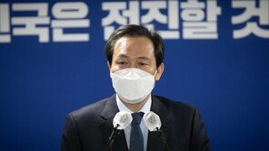 민주당 새 비대위원장에 ‘86그룹’ 4선 우상호