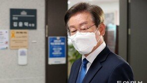 ‘여의도 정치’ 첫발 뗀 이재명 “최선 다할 것”…책임론엔 침묵