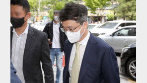 ‘BBQ 불법 접속’ 박현종 bhc 회장 징역형 집유…“ 죄질 가볍지 않아”