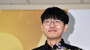 KB 바둑리그 MVP 신진서 9단…27전 전승