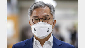 최강욱 “검사·공무원 보수 일원화”…與 “사적 보복” 반발