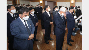 대구 방화사건 합동분향소엔 비통·황망함만…각계 인사 조문 행렬
