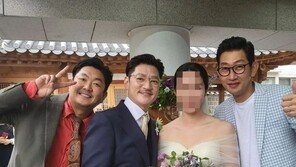 바비킴, 15세 연하 미모 신부 공개 … 입장 전 긴장된 모습도