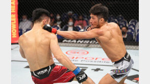 강경호, UFC 7승 달성…몽골 파이터에 심판 전원일치 판정승