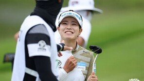 박민지, 셀트리온 2연패 달성…상금순위 1위 등극