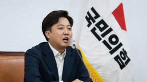 與윤리위 24일→27일로 또 연기…이준석 “제발 좀 빨리, 6개월간 고통받아”