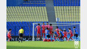 황선홍호, 한일전서 치욕스러운 0-3 패배…U-23 아시안컵 8강서 탈락