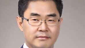 尹, 청문회 없이 국세청장 임명…野 “국회 무시 독주” vs 與 “민주당 책임”