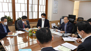 추경호 “복합위기 시작…모든 정책수단 동원해 물가안정”