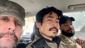 경찰 ‘우크라 무단입국’ 이근 송치…여권법 위반 혐의만 적용