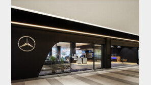 “이 매장서 산 차 아니잖아”…딜러에 무시당한 벤츠 소유 70대 노부부