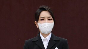 김건희 여사, 與중진 배우자에 “조언 잘 듣겠다”…‘언니’ 호칭도