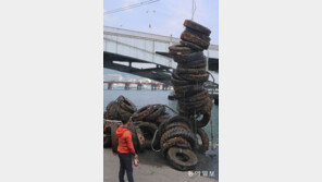 양심과 함께 버린 폐타이어 80t… 바다서 수거