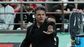 한국에 1-4로 패한 이집트 감독, 3경기 만에 해임