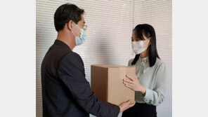 北 김여정 남편 추정 인물 첫 등장…다정한 모습 연출