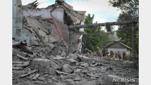 우크라 교전 집중 리시찬스크 참호 ‘집단 매장지’ 되고 있다