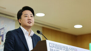 이준석 “尹대통령, ‘보수 노무현’ 되고 있다…겪어보지 못한 유형”