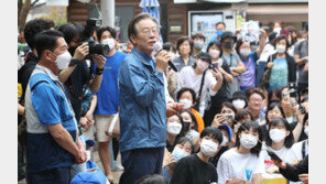 이재명 “당원이 주인” 당권행보 시동거나…‘처럼회’ 대거 최고위원 도전 가능성