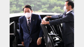 尹, ‘피살 공무원’ 자료공개 필요성에 “국민의문에 소극적이면 문제”