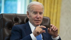 “유류세 부과 면제 조만간 결정”…바이든, 경기 침체 우려 진화 나서