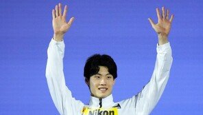 황선우, 세계선수권 자유형 200m 은메달 쾌거…역대 최고 성적