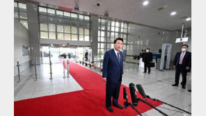 尹 “탈북 어민 북송, 국민이 의아해 해…진상 규명 검토”