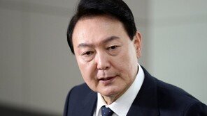 尹대통령 “탈북어민 강제북송, 국민 의아해 해…SI공개, 간단치 않다”
