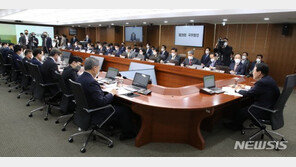 법무부 조직개편안 국무회의 통과…檢 정기인사 임박