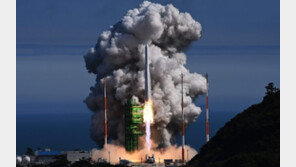 文, 누리호 발사 성공에 “7대 우주강국 증명…이제는 달”