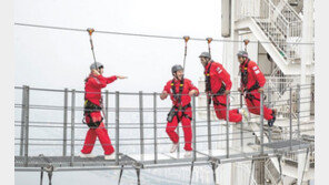 ‘탑건’ 배우들 “스카이브릿지, 영화보다 짜릿”