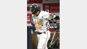 박병호, 국내 프로야구 첫 9시즌 연속 20홈런