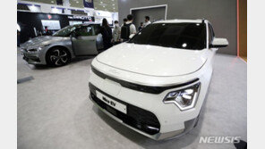 국내산 쓴다더니…기아, 국내 판매 ‘니로 EV’에 中 배터리 장착