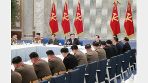 北 김정은, 당 중앙군사위 소집… 7차 핵실험 논의 여부 주목