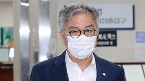 지도부 입단속에도 ‘최강욱 옹호론’ 분출…강성 지지층 “징계 철회” 압박