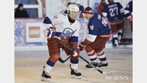 “푸틴, 주말에 하키 즐겨”…러 크렘린, 건강이상설 부인