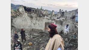 아프간 규모 6.1 강진 “최소 920명 사망, 600명 부상”