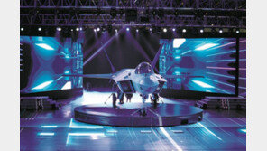 부활호 첫 비행 69년… 시대의 열망을 담아 KF-21 ‘보라매’가 뜬다